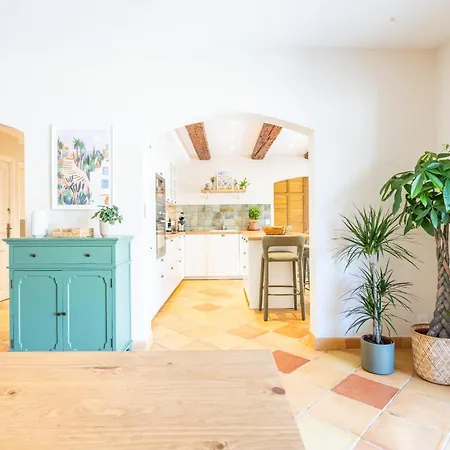 Villa Renovated Provencal With Garden -